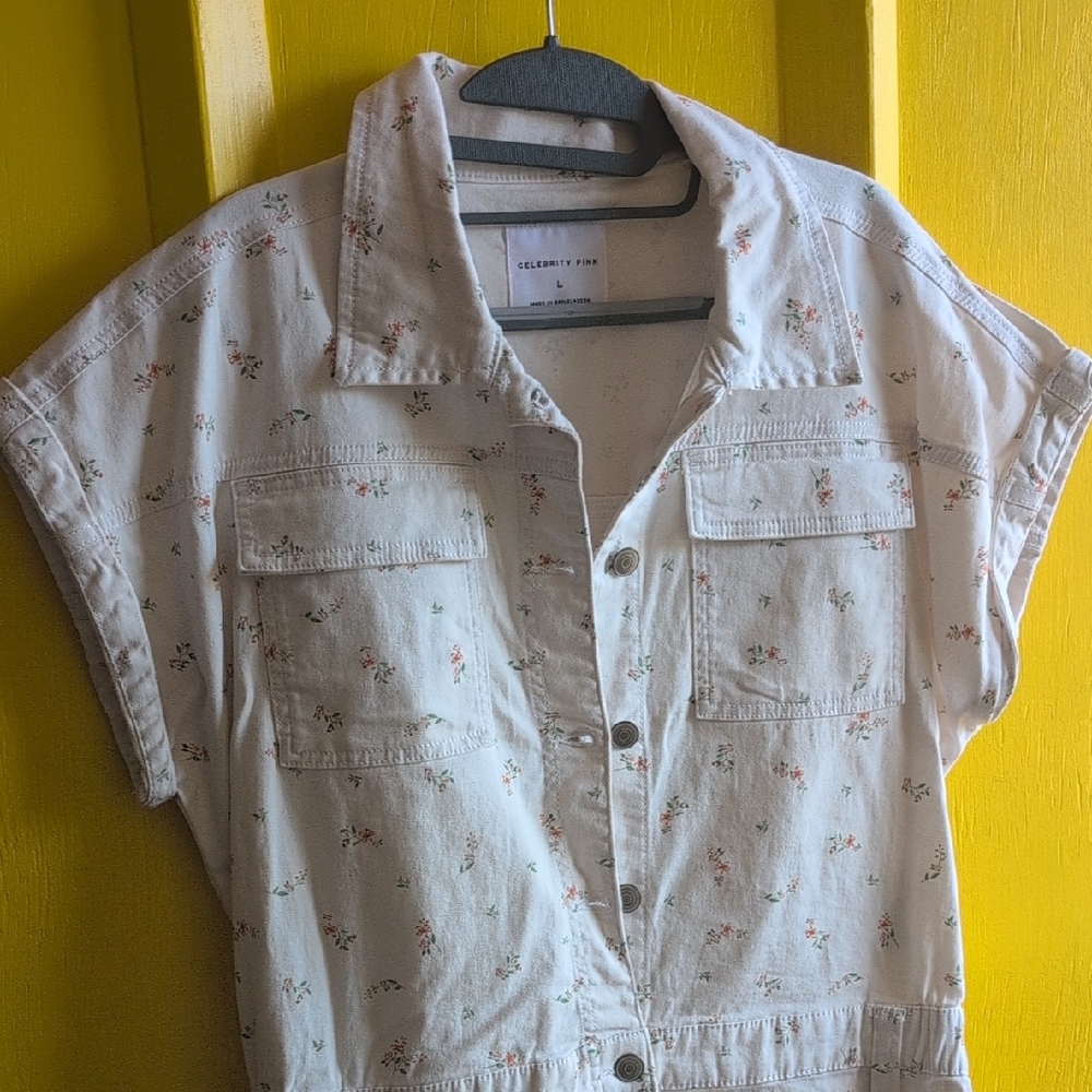 Celebrity Pink Cream Floral Button-Up Romper with Chest Pockets
